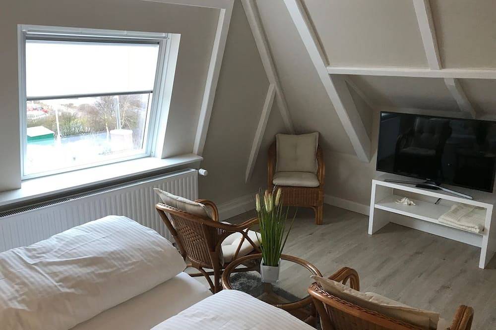 Ganze Wohnung, 3-Zimmer App. für 4 Pers. mit Terrasse, Pkw-Stellplatz, Wlan, Haustiere erlaubt. in Sylt (Gemeinde), Sylt