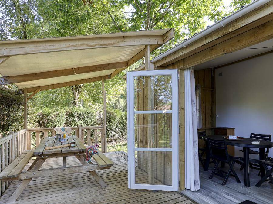 Camping La Salvinie - Bungalow 5 personen - Tit'home Holz und Terrasse 2 Zi. Ohne San 1/5 Pers. in Terrasson-Lavilledieu, Périgord Noir