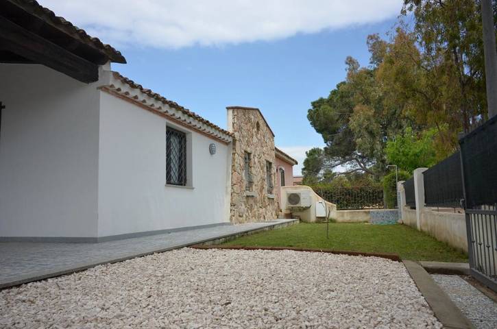 Location de vacances pour 10 personnes, avec jardin à Arbatax - 2