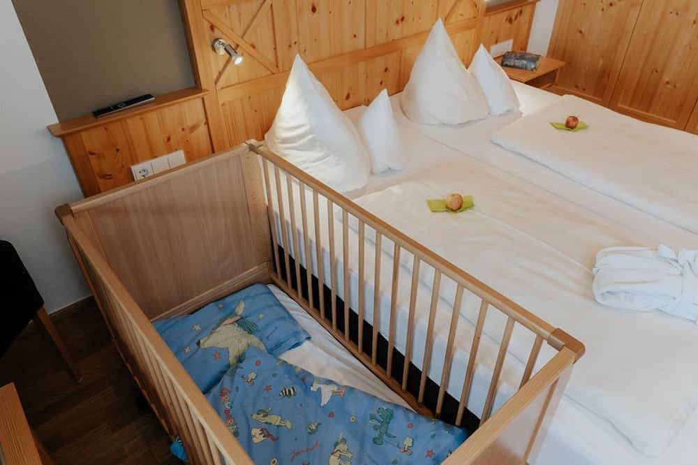 Ganze Wohnung, Ferienwohnung Edelweiß - Almhof Lässer in Balderschwang, Bayerisch Schwaben