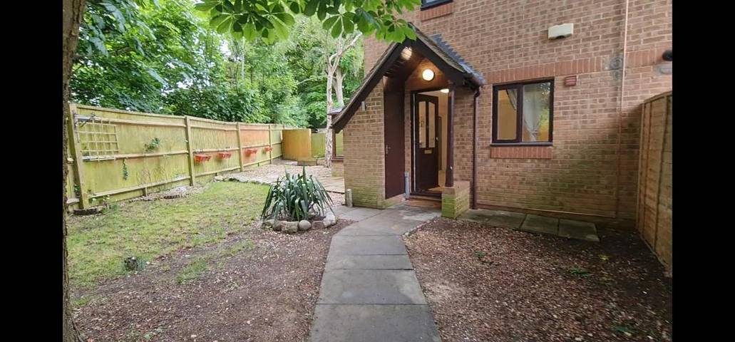 Villa pour 3 personnes, avec jardin et terrasse à Londres - 2