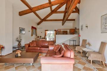 Villa pour 6 personnes, avec jardin et balcon à Biot