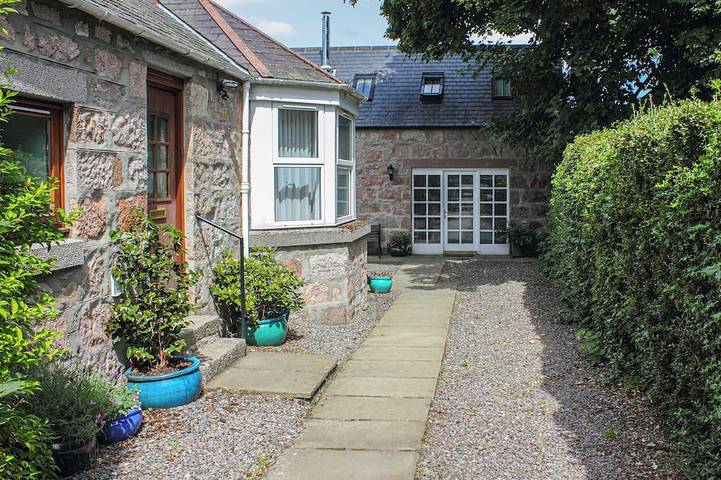 Cottage for 2 people, with garden in Ballater
