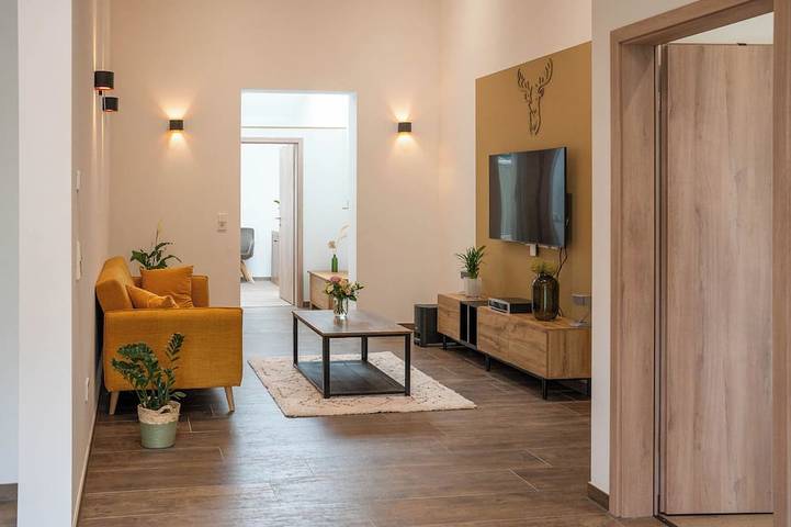 Lodge für 10 Personen, mit Whirlpool und Garten sowie Sauna in Hohenlohe