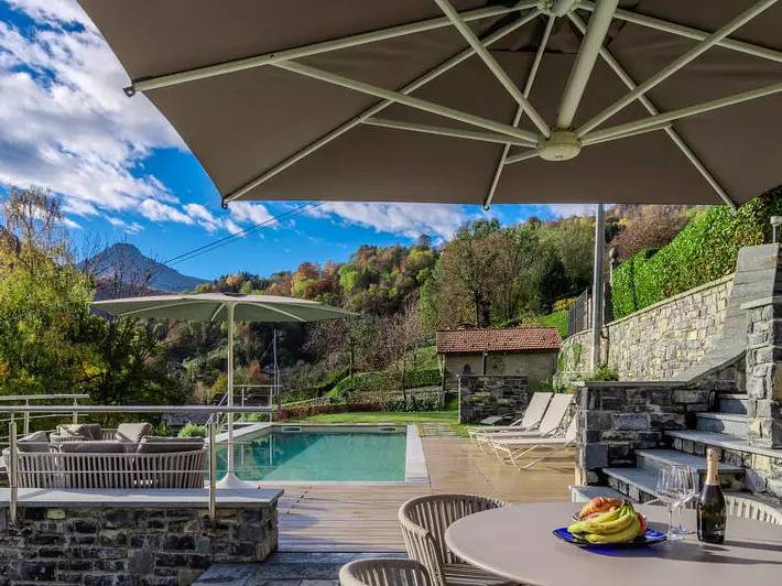 Chalet für 6 Personen, mit Terrasse und Pool am Comer See - 3