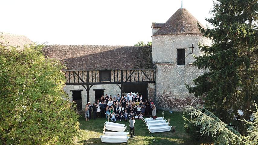 Gîte pour 15 personnes, avec piscine ainsi que jardin et terrasse dans Loiret - 3