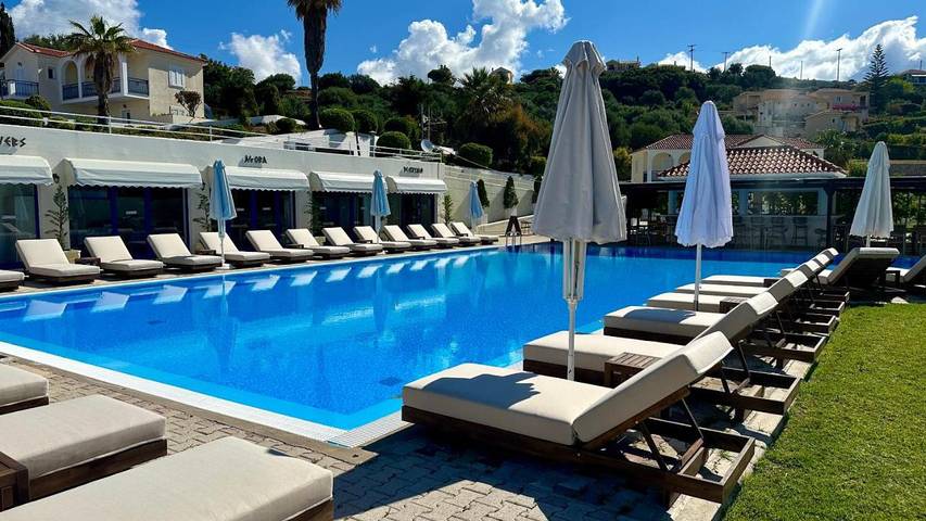Holiday apartment for 4 people, with garden and pool in Lassi