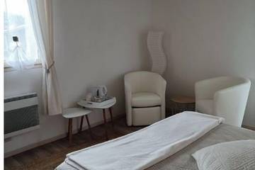 Chambre D’hôte pour 2 Personnes dans Saint-Antonin-Noble-Val, Massif central, Photo 2