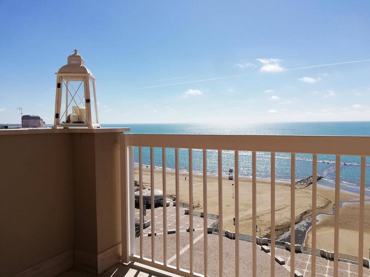 Ganze Wohnung, La Terrazza Sul Tirreno in Nettuno, Rom Provinz
