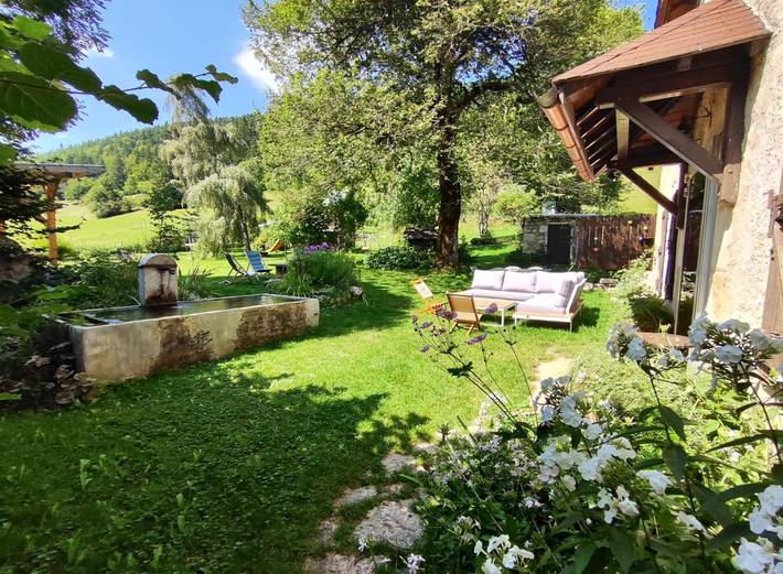 Gîte pour 12 personnes, avec jardin et terrasse dans Autrans-Méaudre-en-Vercors - 2