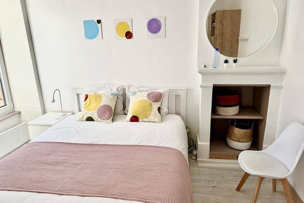 Cosy village house with home cinema in Saint-Benoît-de-l'Aure, Bayeux region