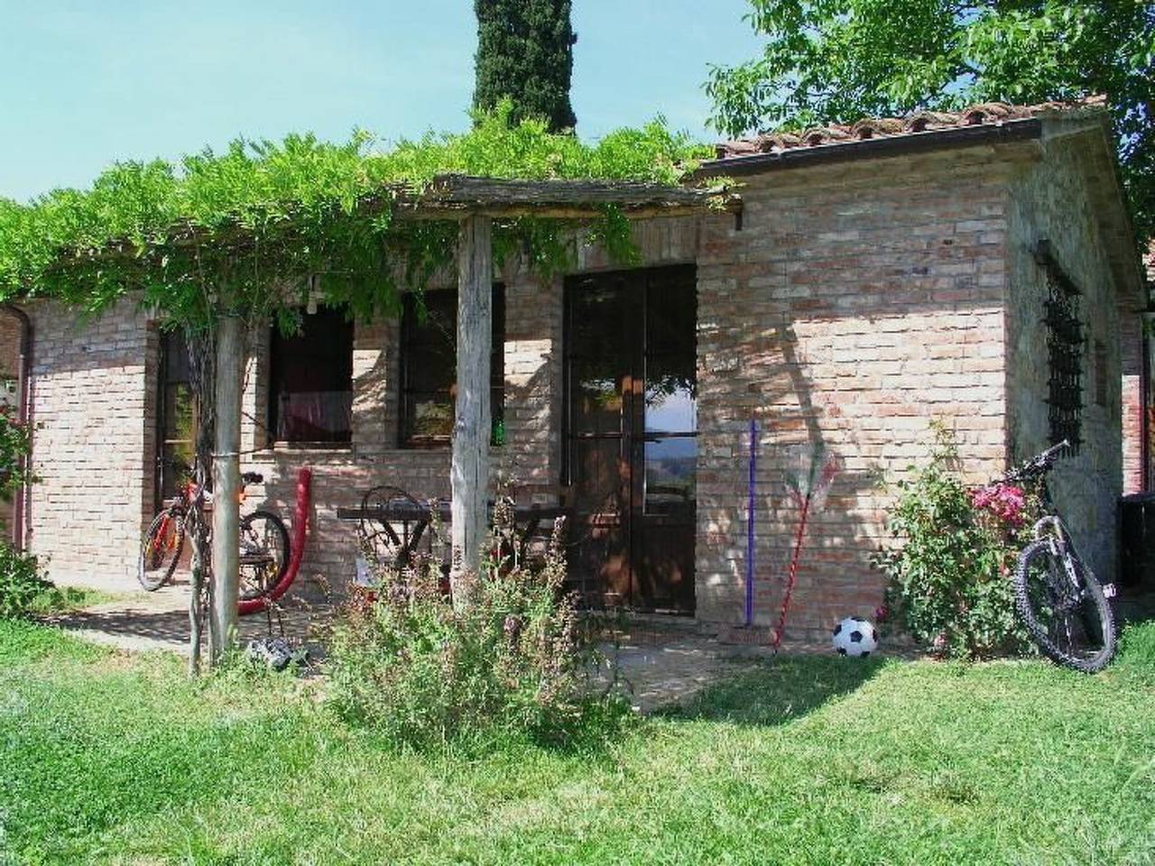 Ganze Wohnung, Mit großer eigener Laube und Holzofen in Monteleone d'Orvieto, Perugia Provinz