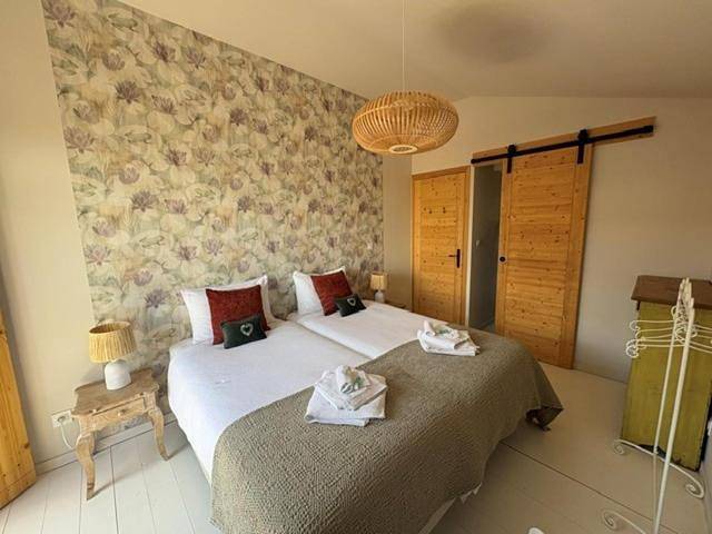 Location de vacances pour 4 personnes, avec jardin et vue à Prissé - 3