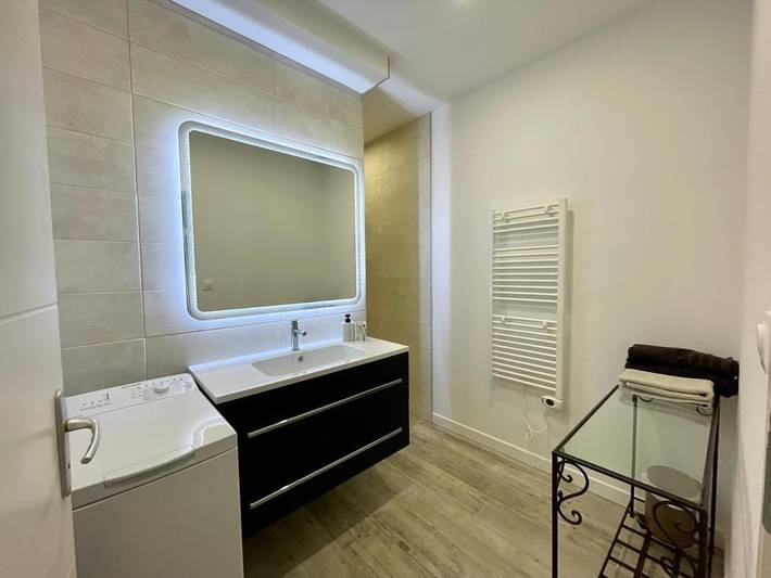 Gîte pour 2 personnes, avec jardin et piscine ainsi que bassin pour enfant et vue à Pont-de-Labeaume - 3