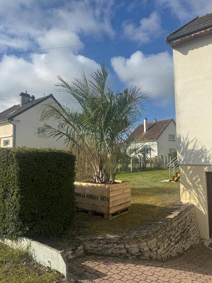 Location de vacances pour 7 personnes, avec Balcon et Jardin à Saint-Parres-aux-Tertres