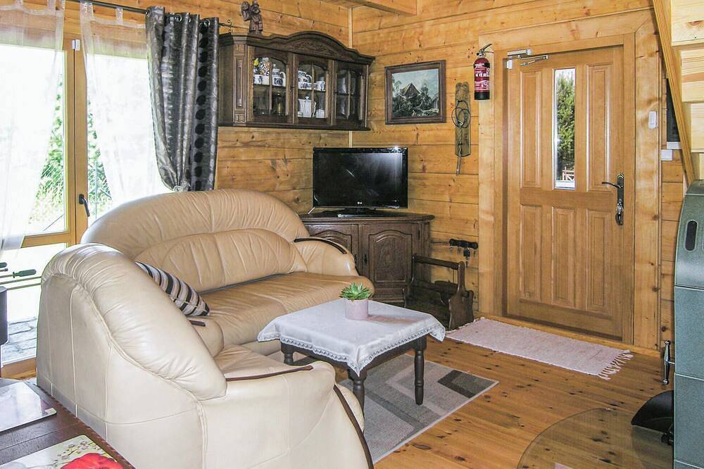 3 bedroom beach front home in Nidzica in Masuria
