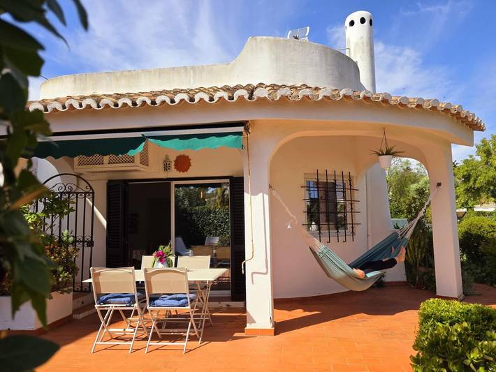 Apartamento para 6 personas, con Balcón/Terraza y Jardín en Porches