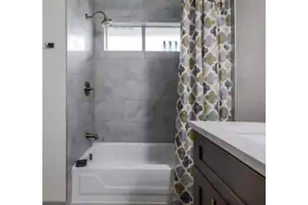 Chic Cozy Home near Austin with Bonus Game Room, Near Kalahari in Pflugerville, Travis County