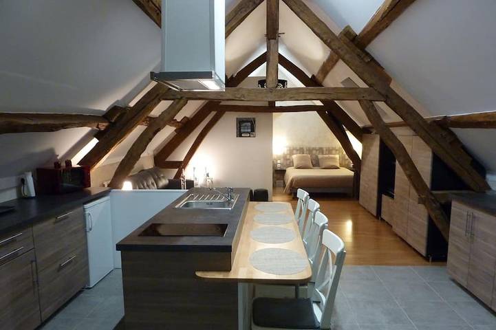 Gîte pour 4 personnes, avec balcon et jardin dans Bréval