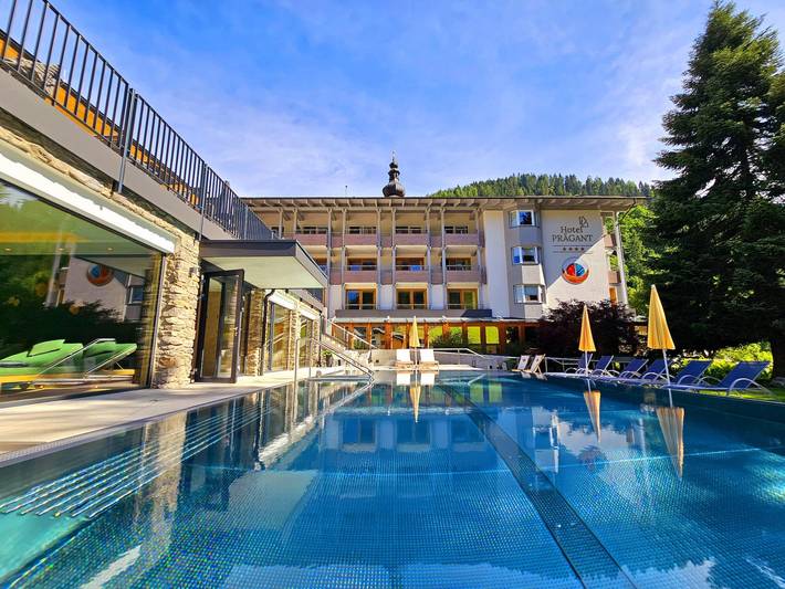 Hotel für 2 Personen, mit Garten und Ausblick sowie Pool und Sauna, mit Haustier in Bad Kleinkirchheim