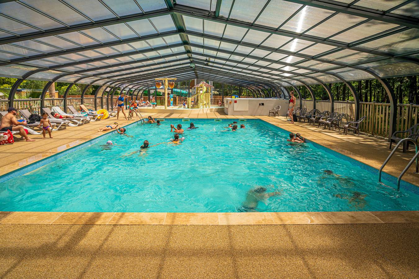 Camping L’Orée du Bois 4* in Hourtin, Parque natural regional del Médoc