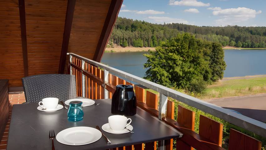 Appartement de vacances pour 2 personnes, avec vue sur le lac et balcon