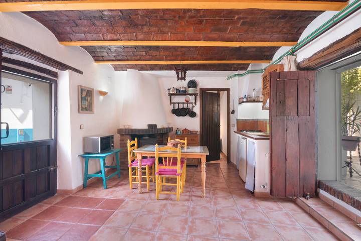 Chalet para 13 personas, con jardín, Se admiten mascotas en Sierra de Aracena y Picos de Aroche - 2