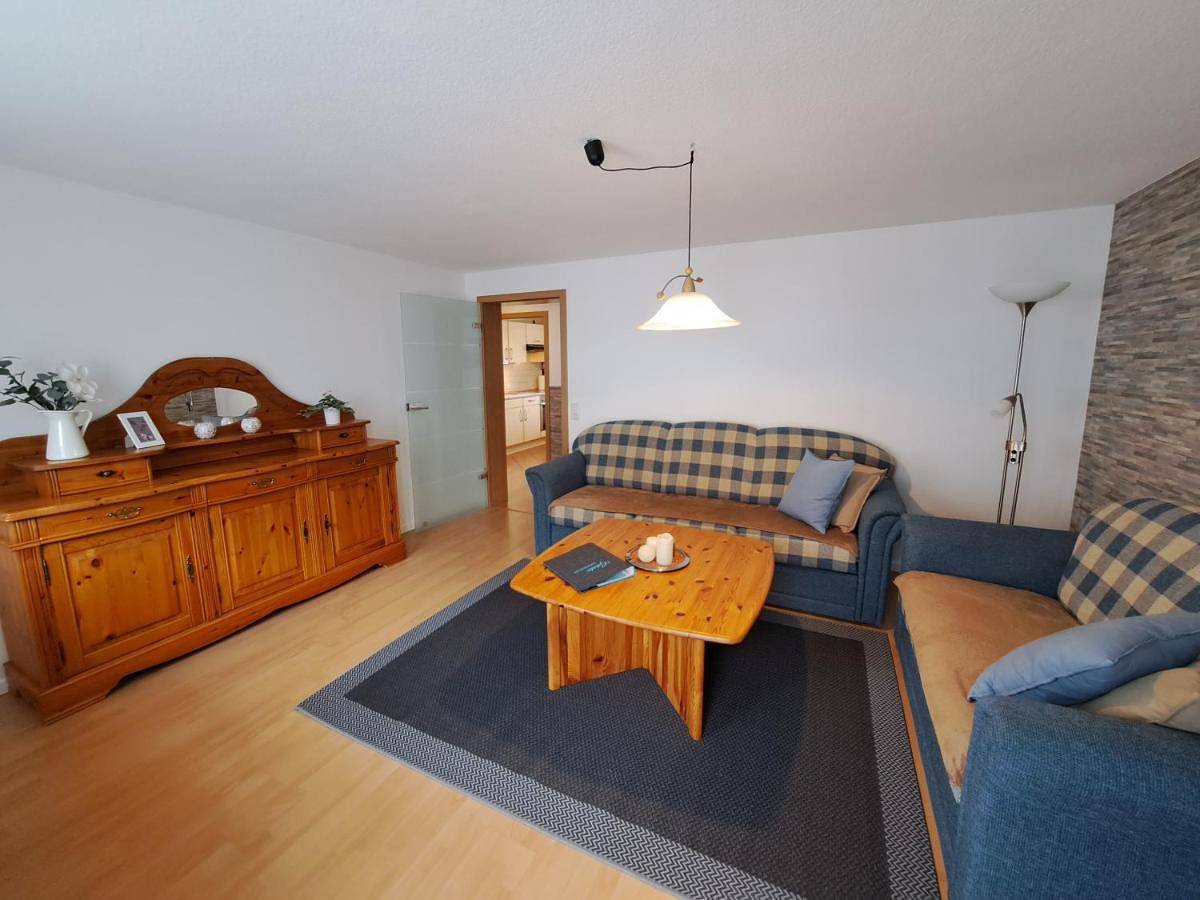 Ganze Wohnung, Two-Bedroom Apartment in Reichshof, Oberbergischer Kreis