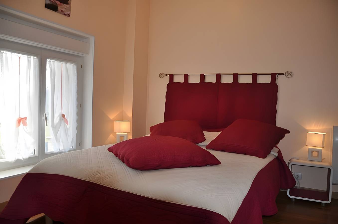 Casa de Vacaciones 'Les Sassiers' con Vista al Lago, Terraza Común y Wi-Fi in Saint-Firmin-sur-Loire, Región de Montargis