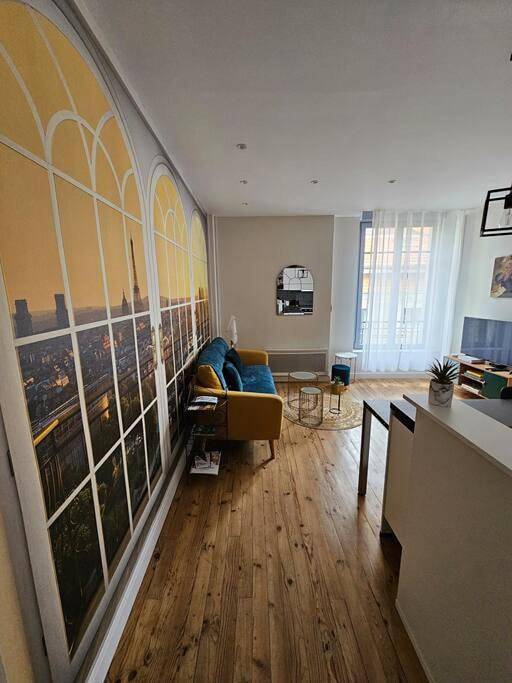 Appartement entier, Urban Jungle - centre historique - calme absolu in Pau, Béarn
