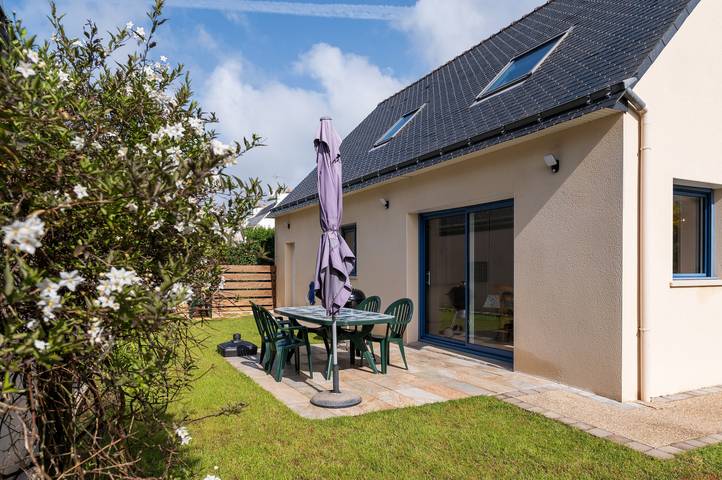 Maison Goh Velenec : 500m plage, terrasse, jardin in Arzon, Côte des Mégalithes