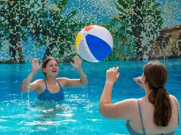 Camping pour 5 personnes, avec sauna et bassin pour enfant à l' Ile d'Elbe