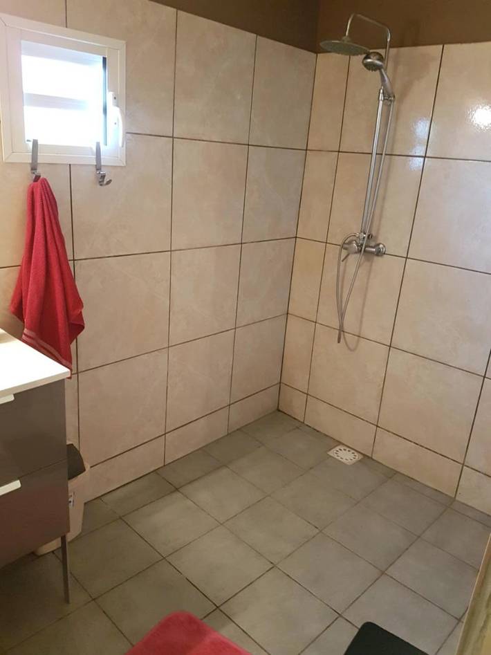 Gîte pour 5 personnes dans Les Lianes - 4