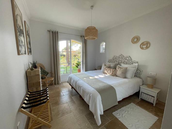 Chambre d’hôte pour 2 personnes, avec Terrasse et Vue