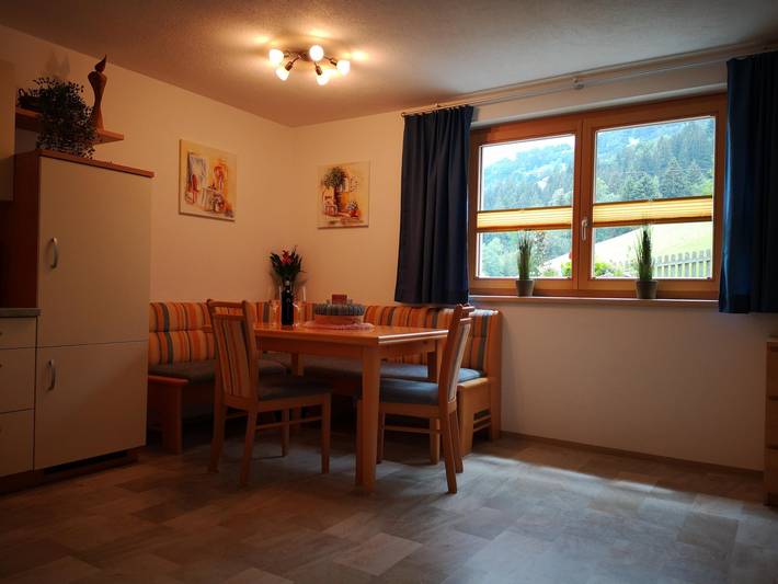 Ganze Ferienwohnung, Apart Wiesenblick in Tuxer Alpen, Kaltenbach