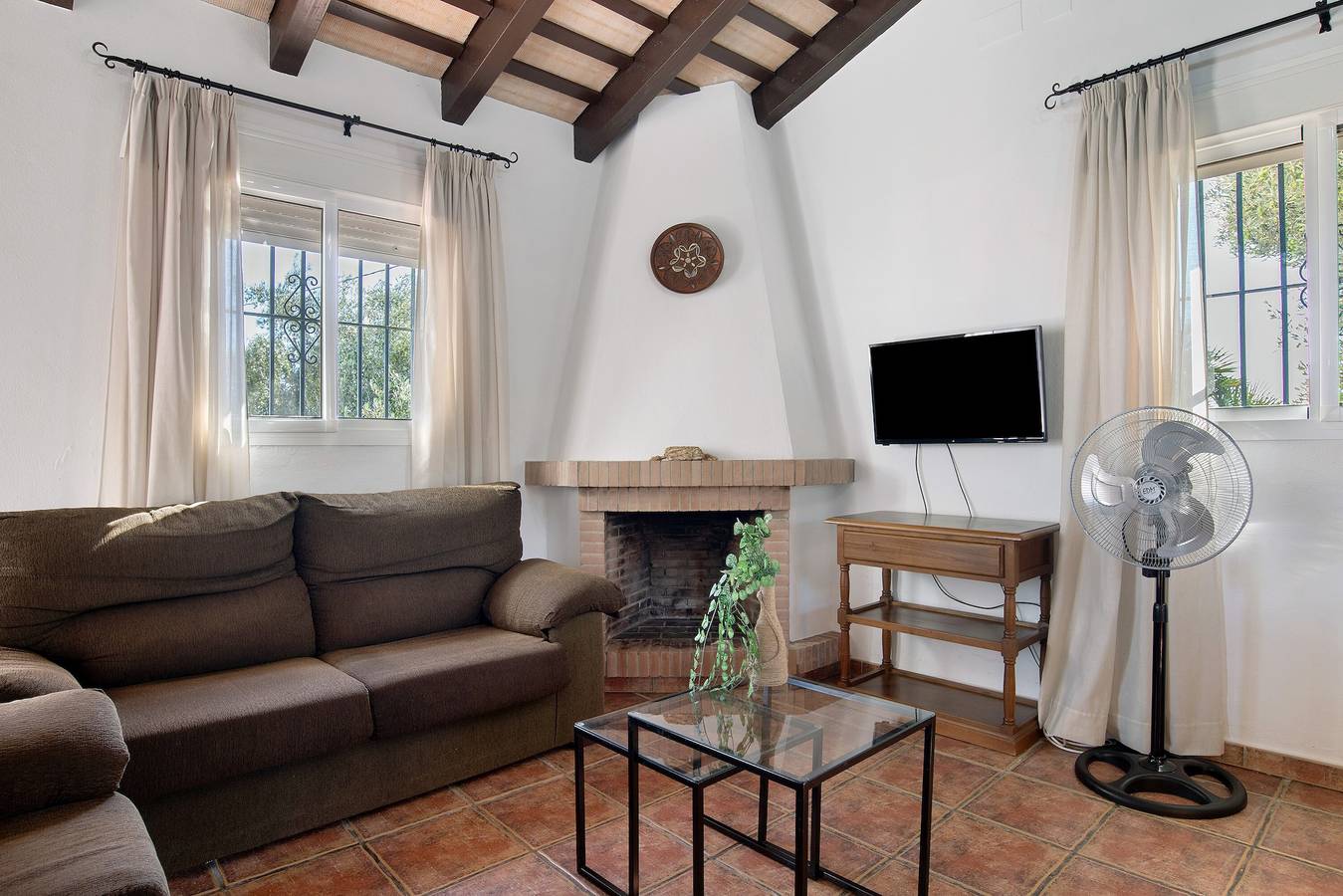 Casa de vacaciones 'Huerta Del Sol 2' con vistas a la montaña, piscina privada y Wi-Fi in Conil de la Frontera, Costa de la Luz