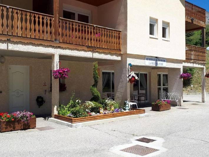 Gîte pour 4 personnes, avec balcon et vue à Villar-d'Arêne