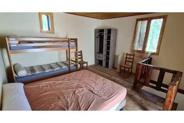 Château pour 11 Personnes dans Arrigas, Massif central, Photo 1