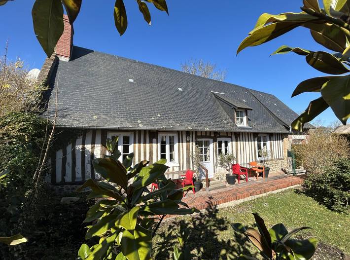 Gîte pour 6 personnes, avec jardin et terrasse