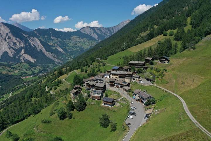 Ferienhaus für 10 Personen, mit Ausblick in Orsières