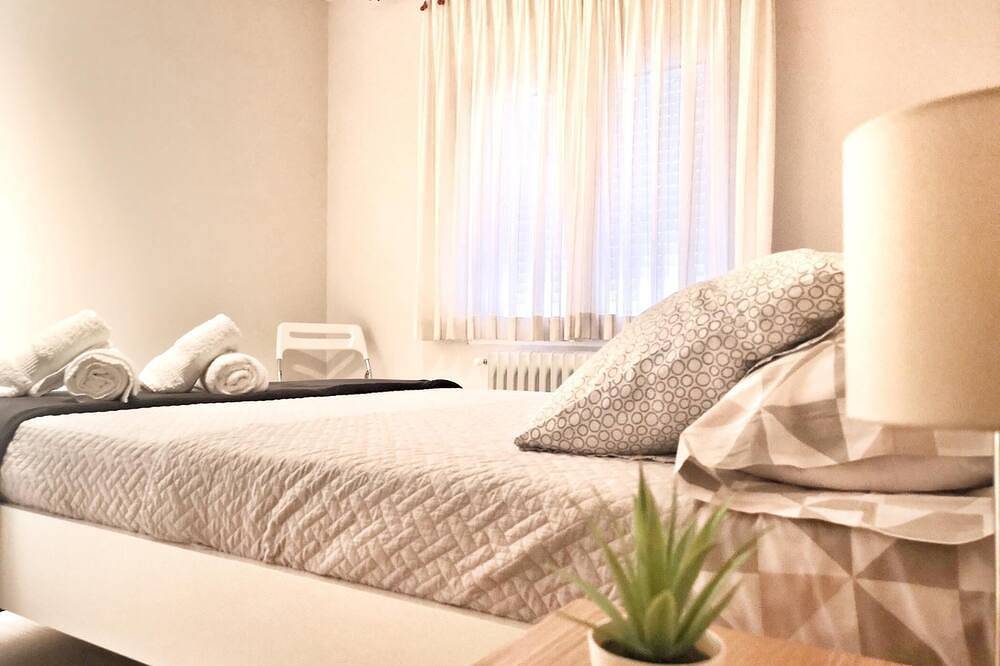 Entire apartment, La Leyenda de la Cava in Toledo, Toledo Province