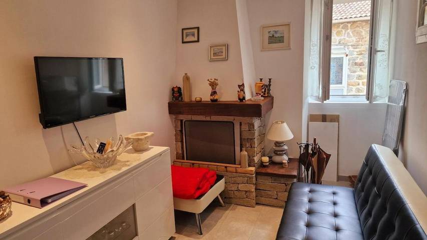 Location de vacances pour 2 personnes, avec terrasse, animaux acceptés à Bastelica - 3