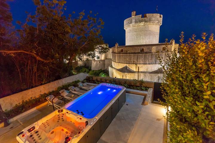 Villa für 8 Personen mit Balkon in Dubrovnik, Grad Dubrovnik
