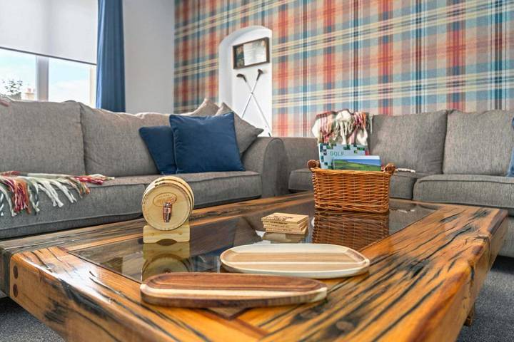 Holiday rental for 8 people, with garden in Troon