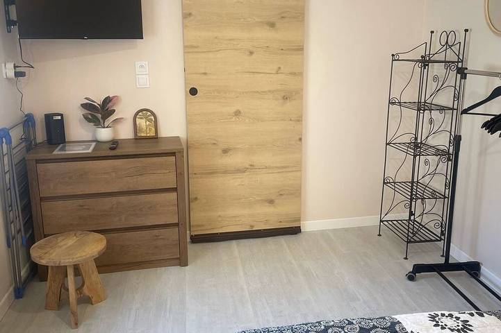 Location de vacances pour 2 personnes dans Office De Tourisme De Luc Sur Mer - 3