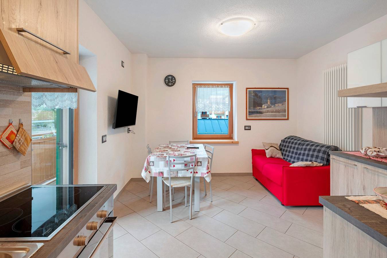 Holiday Home 'Nuovo A San Giovanni' with Mountain View, Balcony and Wi-Fi in Pozza di Fassa, San Giovanni di Fassa