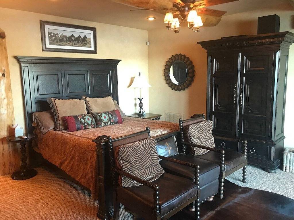 Vacation House for 16 Guests in Big Bear Lake, San Bernardino County