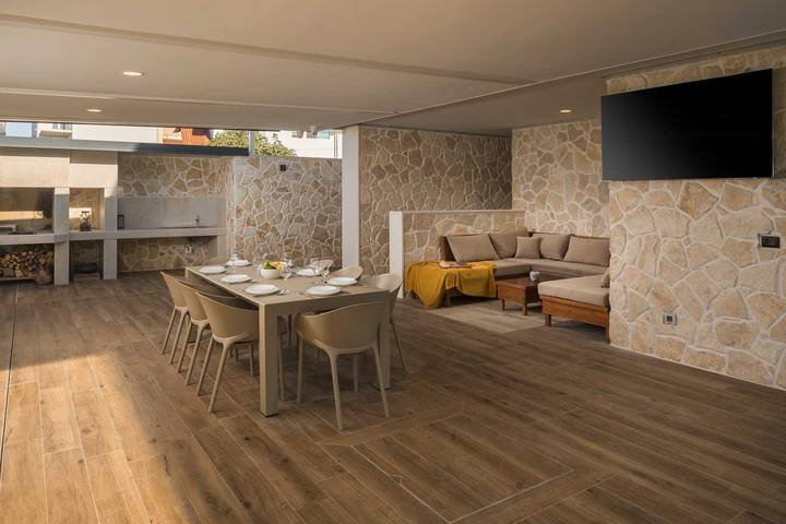 Villa pour 10 personnes, avec sauna et piscine ainsi que jardin et balcon à Funtana - 4