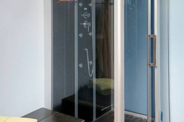 Location de vacances pour 6 personnes, avec jardin à Saint-Chamarand - 4