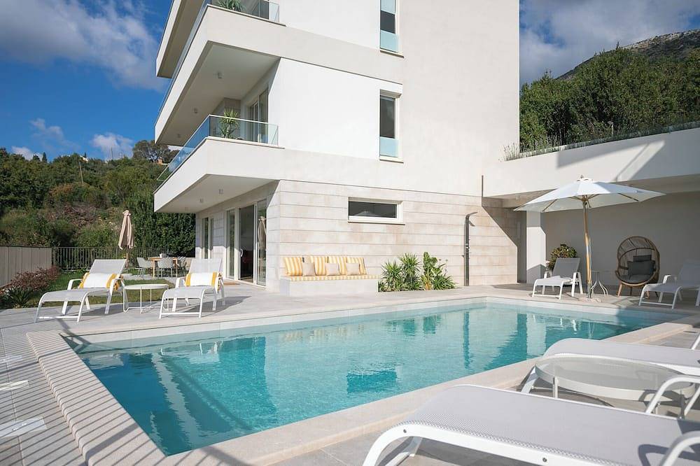 Villa for 8 People in Općina Konavle, Dubrovnik-Neretva